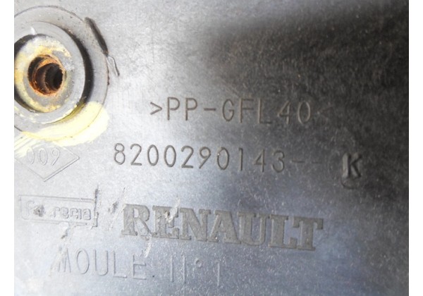 установочна панель передня Renault Clio III, 8200290143